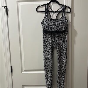 Diane Von Furstenberg Black and White Set